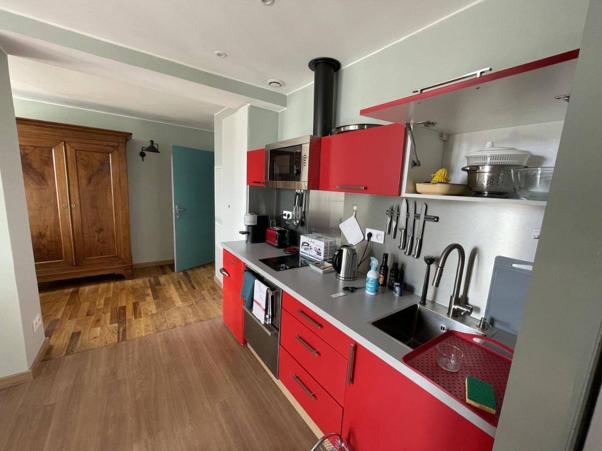 Appartement Mignon Calme Douillet Ascenseur Clim Etage Eleve Proche Parking Et Toutes Commodites Au Coeur Du Toulon Historique Dış mekan fotoğraf