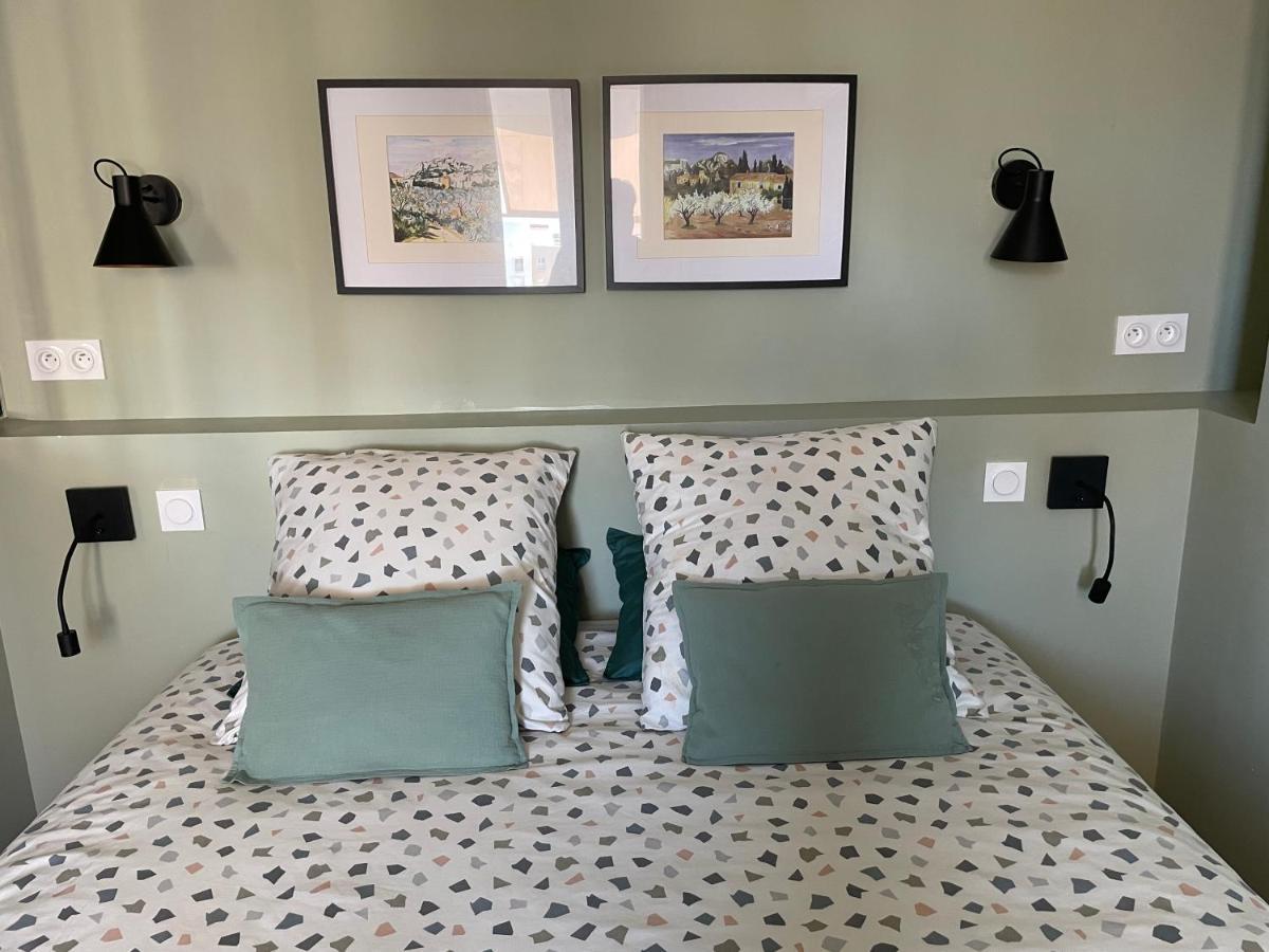 Appartement Mignon Calme Douillet Ascenseur Clim Etage Eleve Proche Parking Et Toutes Commodites Au Coeur Du Toulon Historique Dış mekan fotoğraf